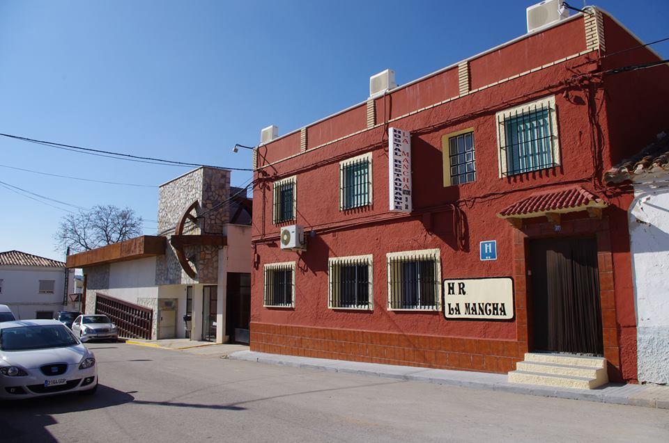 רואידרה Hostal Restaurante La Mancha מראה חיצוני תמונה