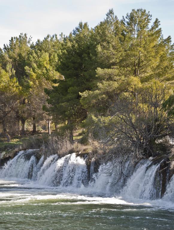 רואידרה Hostal Restaurante La Mancha מראה חיצוני תמונה